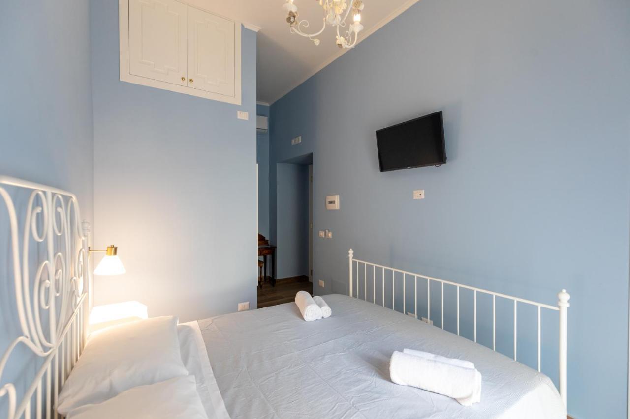 Palazzo Del Principe San Severo 3 Bedrooms & Terrace! เนเปิลส์ ภายนอก รูปภาพ