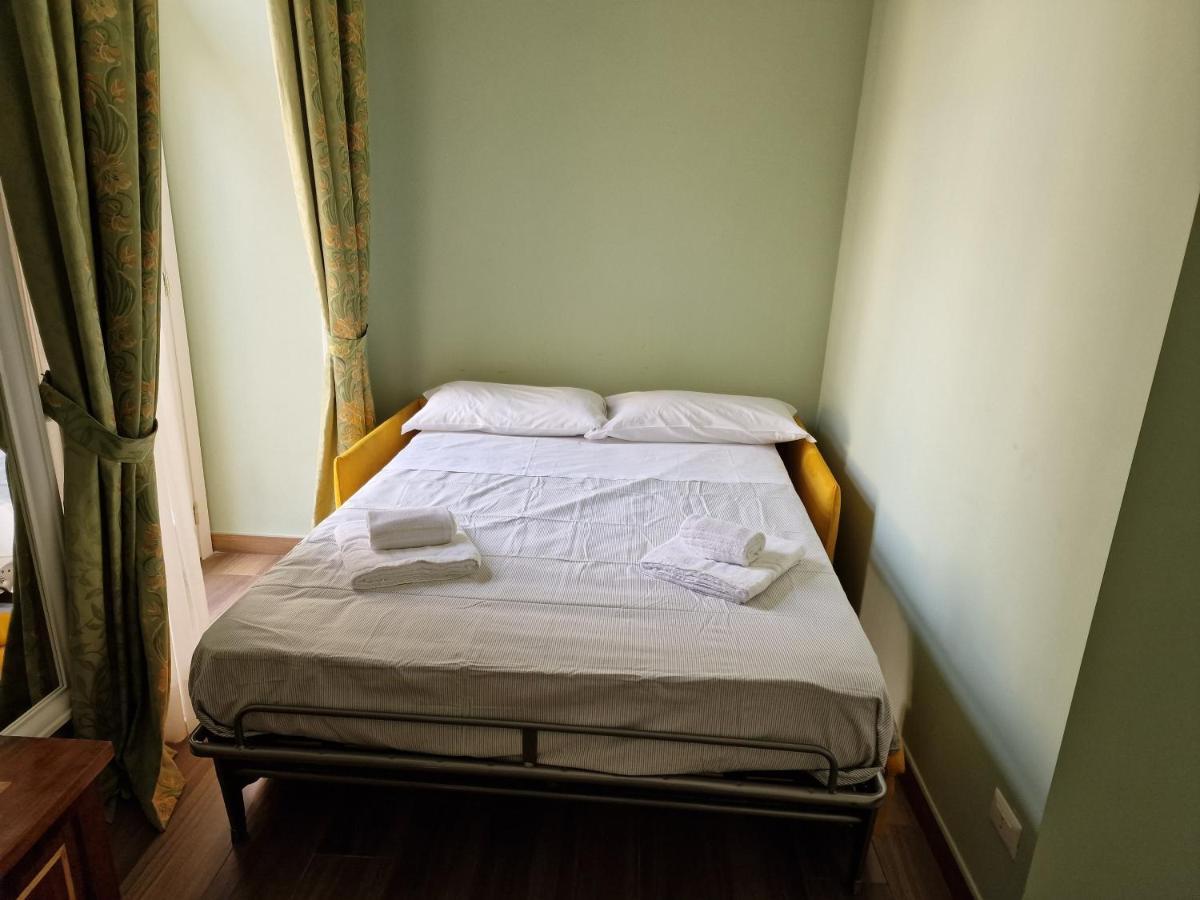 Palazzo Del Principe San Severo 3 Bedrooms & Terrace! เนเปิลส์ ภายนอก รูปภาพ