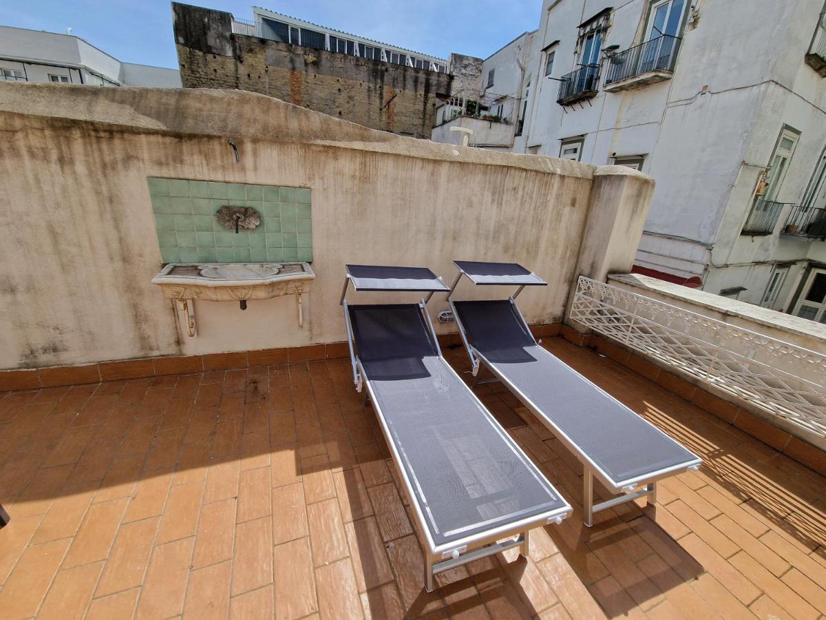 Palazzo Del Principe San Severo 3 Bedrooms & Terrace! เนเปิลส์ ภายนอก รูปภาพ